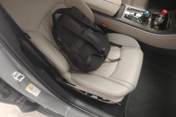 Used BYD Han 2025 DM-i Intelligent Driving Edition 125KM LiDAR Flagship Model
