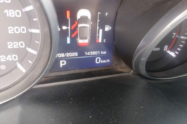 Used Land Rover Discovery Sport 2016 2.0T S
