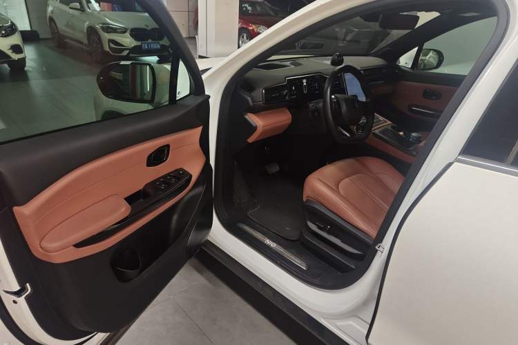 Used Nio EC6 2020 605 km Sport Edition
