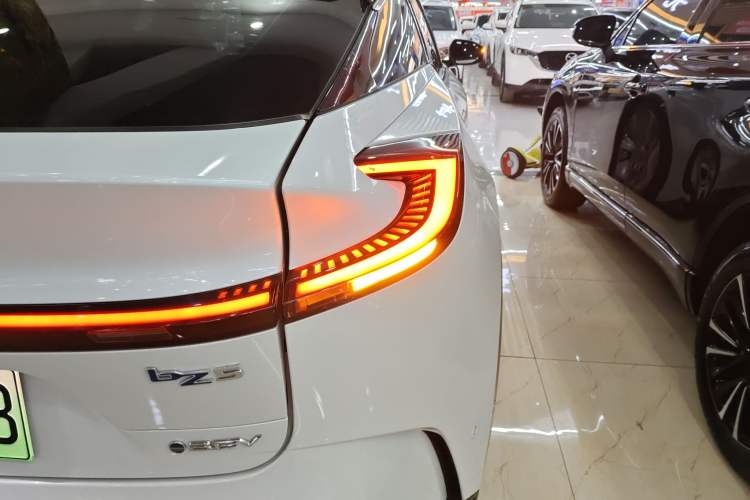 Used Toyota bZ5 2025 Model 630 MAX Smart Driving Edition