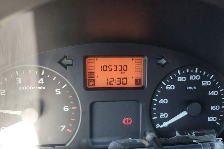 Used Wuling Rongguang 2014 1.2L S Base Model