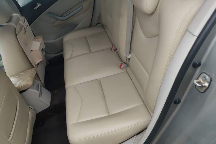 Used Peugeot 408 2011 2.0L Automatic Comfort Edition
