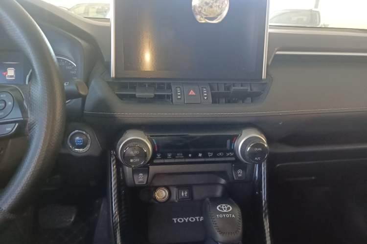 Used Toyota Wildlander 2020 2.0L CVT Two-Wheel Drive Luxury Edition