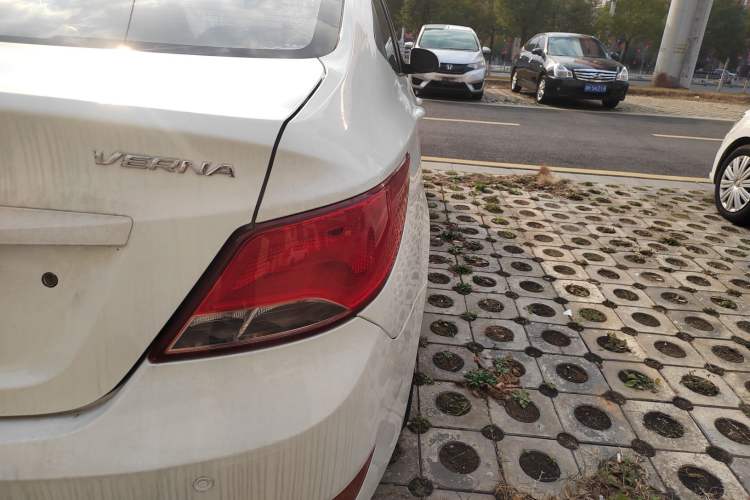 Used Hyundai Verna (older generation) 2014 1.4L Automatic Fashion GS Model