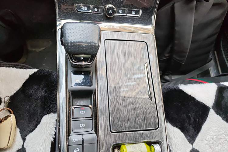 Used Roewe RX5 2021 PLUS 330TGI Automatic National Style Smart Enjoyment Edition