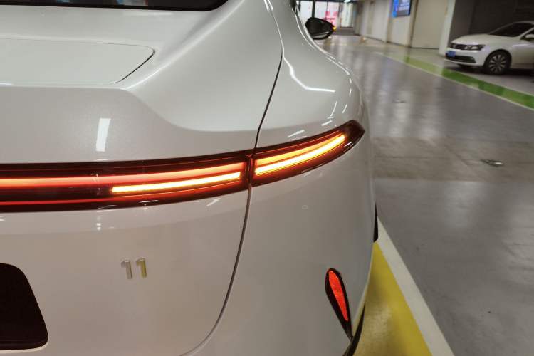 Used Avatr 11 2024 630 Rear-Wheel Drive Edition with Three Lasers