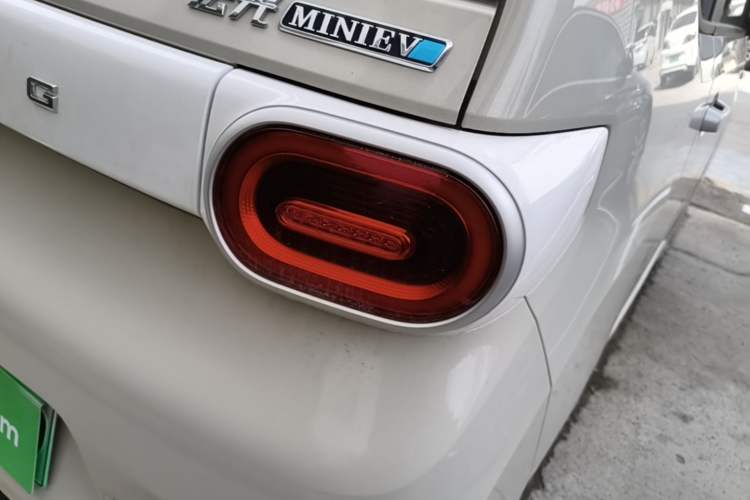 Used Wuling Hongguang MINIEV 2024 3rd Generation 215km Youth Edition
