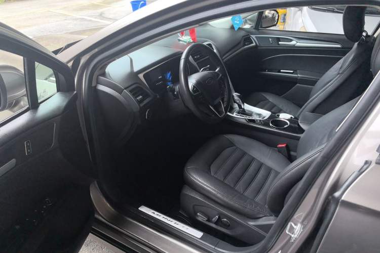 Used Ford Mondeo 2013 1.5L GTDi180 Fashion Edition Left Front Seat