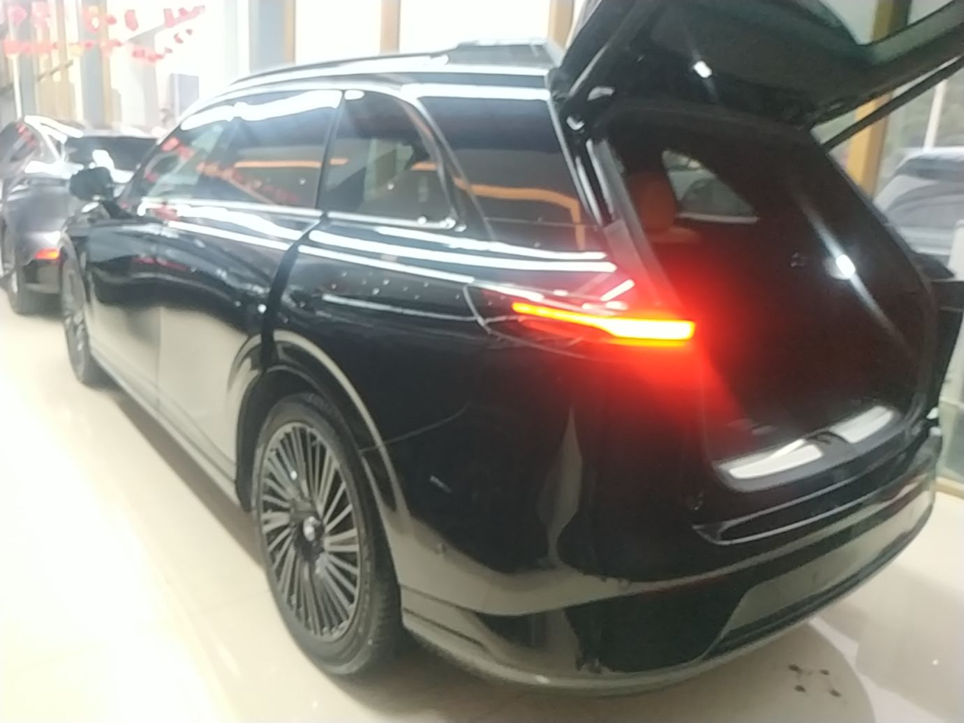 XPeng G9 2026 Model, 725 Max — снимка 13