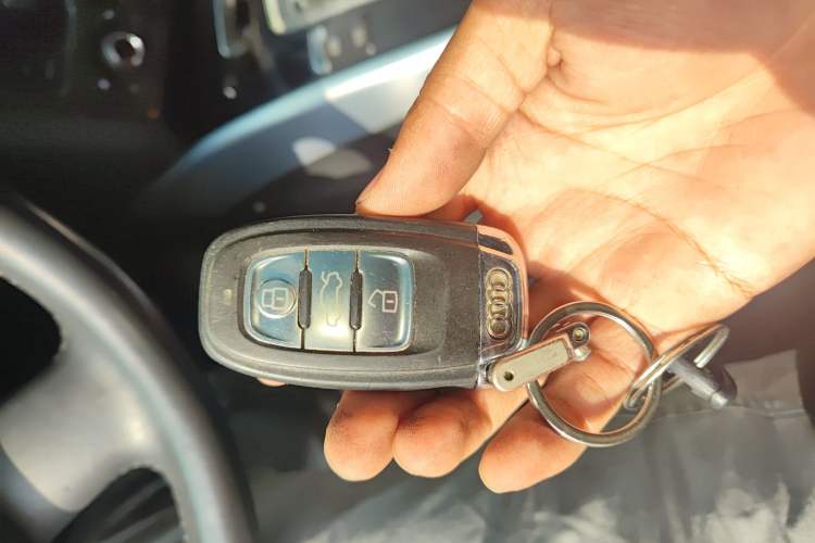 Used Audi Q5 2011 2.0TFSI Technology Model