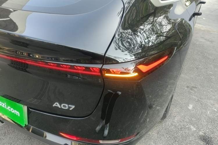 Used CHANGAN NEVO A07 2024 Pure Electric "True Fragrance" Edition 515 Prestige Model Right Rear Taillight