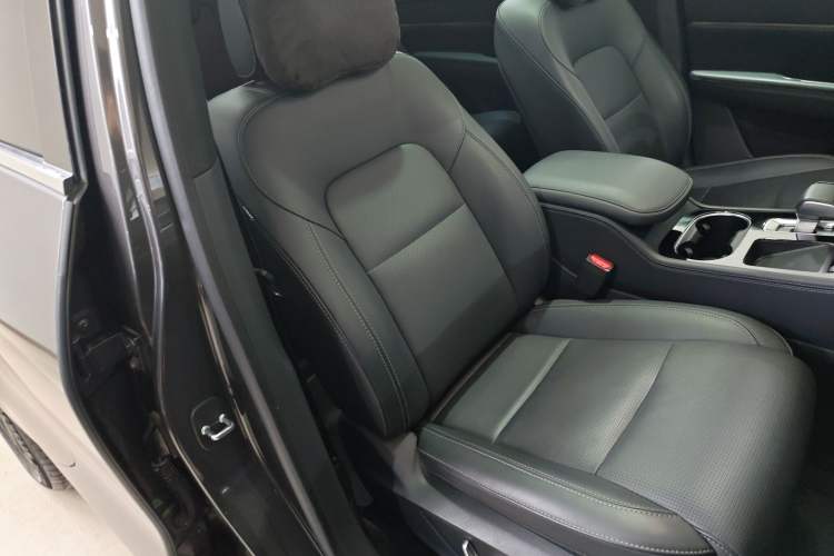 Used Li Auto ONE 2021 Extended-Range 6-Seater Version Right Front Seat