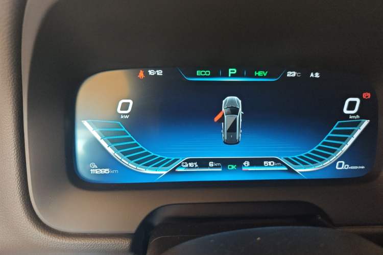 Used BYD Tang New Energy 2018 DM 2.0T All-Wheel Drive Smart Connectivity Luxury Model 7 Seats China V Emission Standard