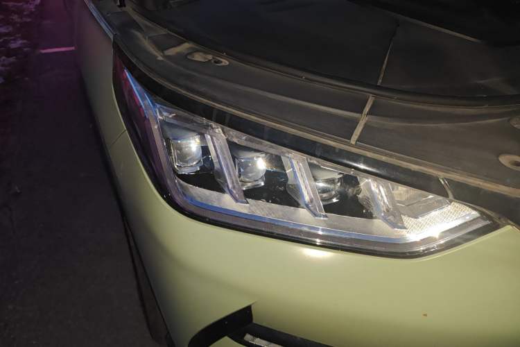 Used BYD Song PLUS New Energy 2021 EV Flagship Model
