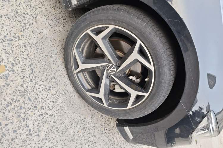 Used Volkswagen Magotan 2023 2 Million Units Limited Edition 330TSI DSG Leading Version