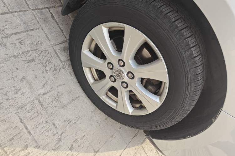 Used Buick GL8 2014 3.0L GT Luxury Business Haoya Edition
