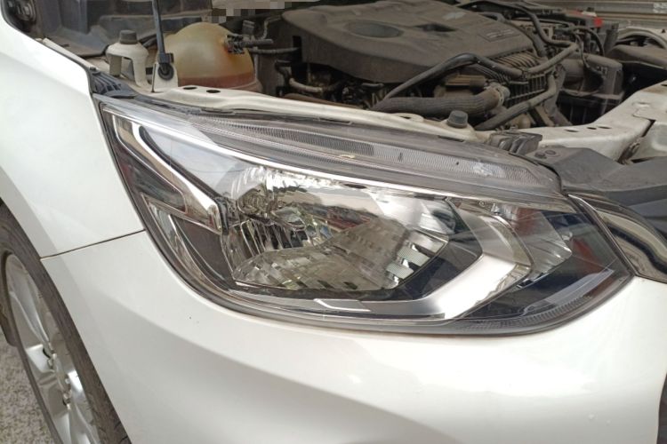 Used Chevrolet Cavalier 2020 325T Automatic Enjoyment Edition Right Front Headlight
