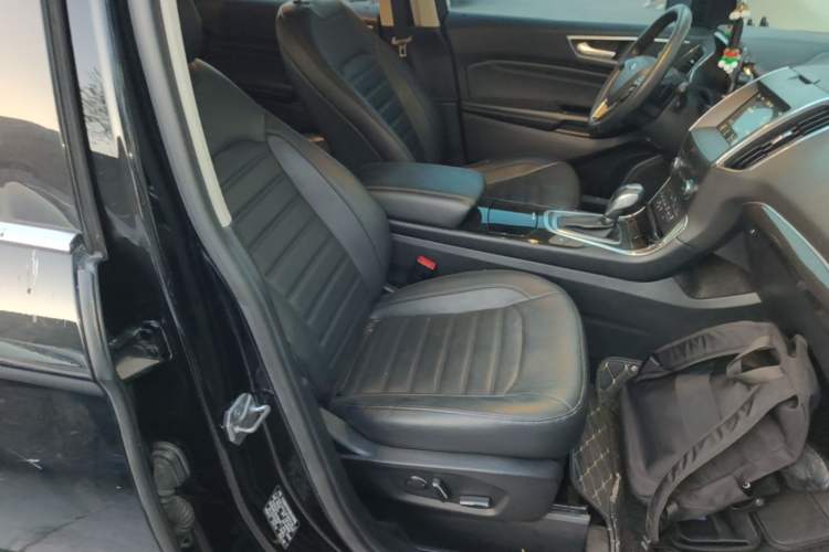 Used Ford Edge 2018 EcoBoost 245 Two-Wheel-Drive Titanium 7-Seater China V Standard
