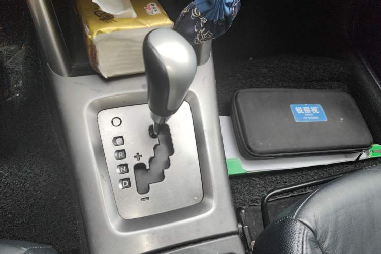 Used Subaru Forester 2012 Classic 2.5XS Automatic Sport Edition Gear Lever