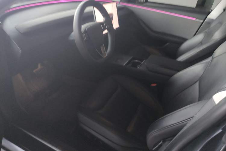 Used Tesla Model 3 2023 Rear-Wheel-Drive Version
