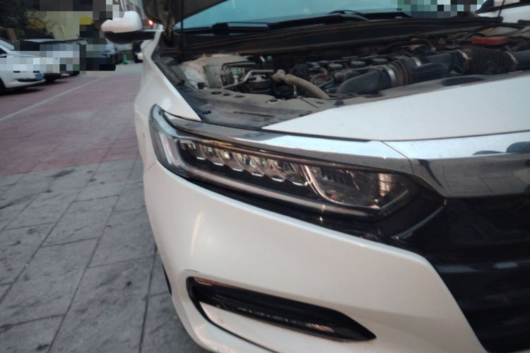 Used Honda Accord 2018 260TURBO Elite Edition China V Right Front Headlight