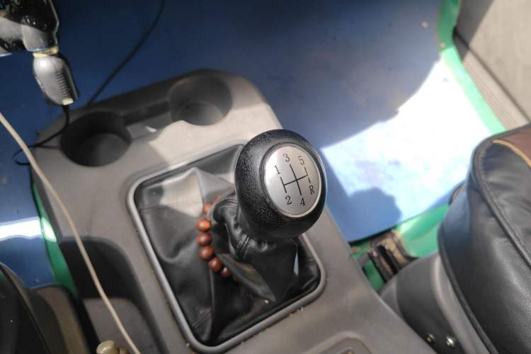 Used FORTHING Lingzhi 2014 M3 1.6L 7-Seater Comfort Model