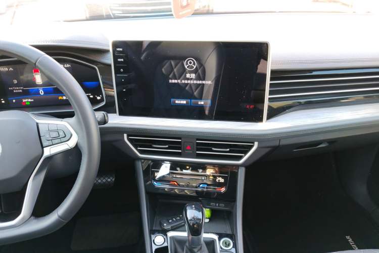 Used Volkswagen Sagitar 2023 200TSI DSG Excellence Edition
