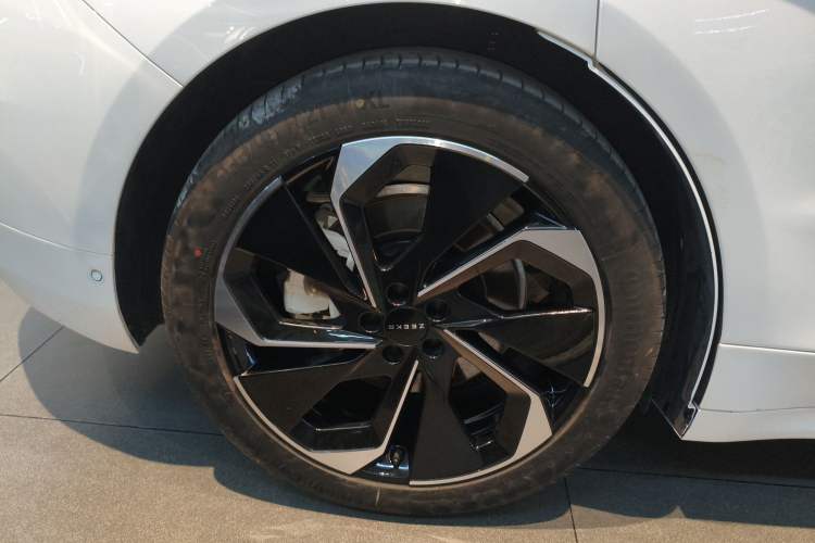 Used Zeekr 001 2023 ME Edition 100 kWh
