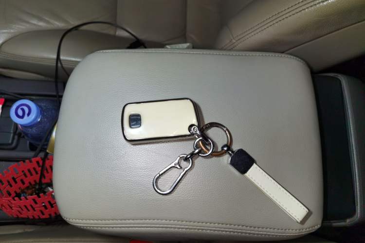 Used Honda CR-V 2013 2.4L Four-Wheel Drive Prestige Edition
