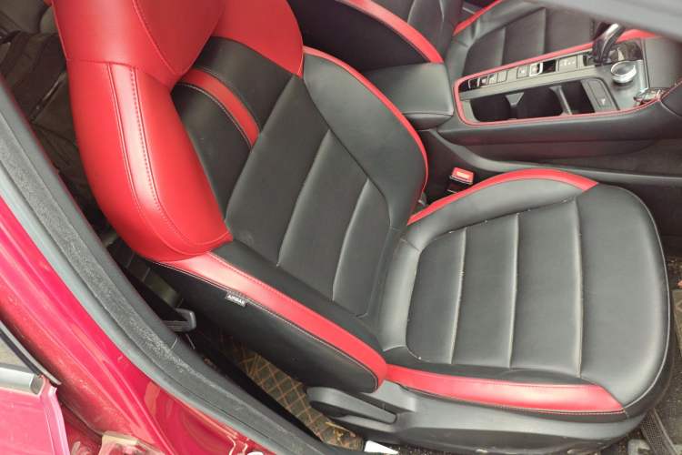 Used MG 6 2020 1.5T Automatic Trophy Luxury Edition Right Front Seat