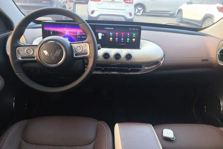 Used Wuling Bingo 2023 333 km Lingxi Connected+ Version
