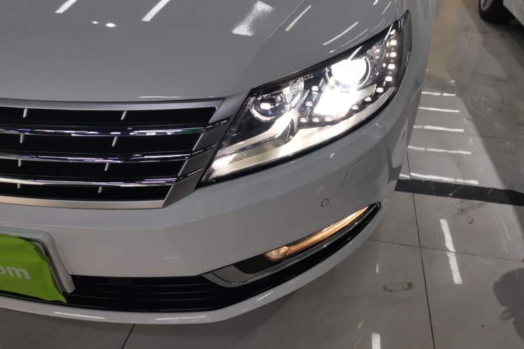 Used Volkswagen FAW-Volkswagen CC 2016 1.8TSI Luxury Model Left Front Headlight