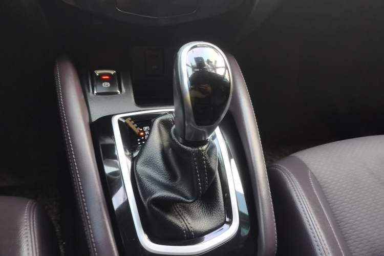 Used Nissan Qashqai 2019 2.0L CVT Luxury Edition
