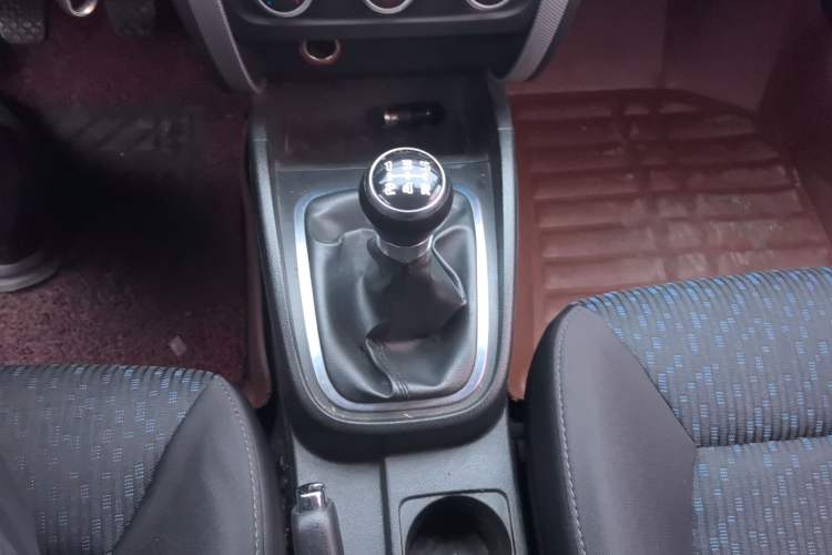 Used Bestune B30 2017 1.6L manual Comfort trim level
