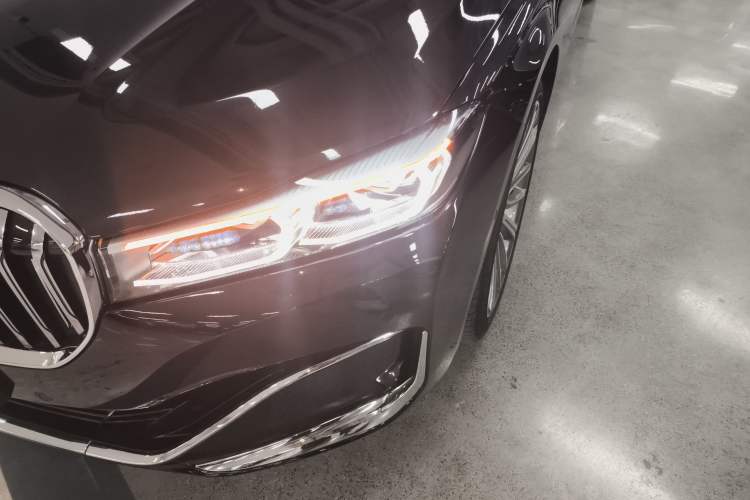 Used BMW 7 Series 2021 740Li Leading Edition Luxury Package
