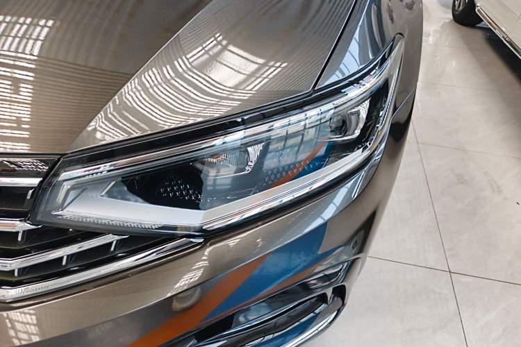 Used Volkswagen Magotan 2023 2 Million Units Commemorative Edition 330TSI DSG Luxury Version
