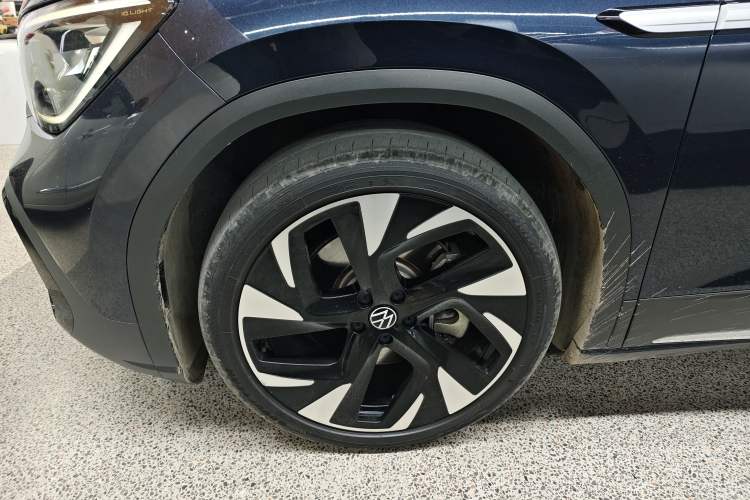 Used Volkswagen ID.6 CROZZ 2021 First Edition
