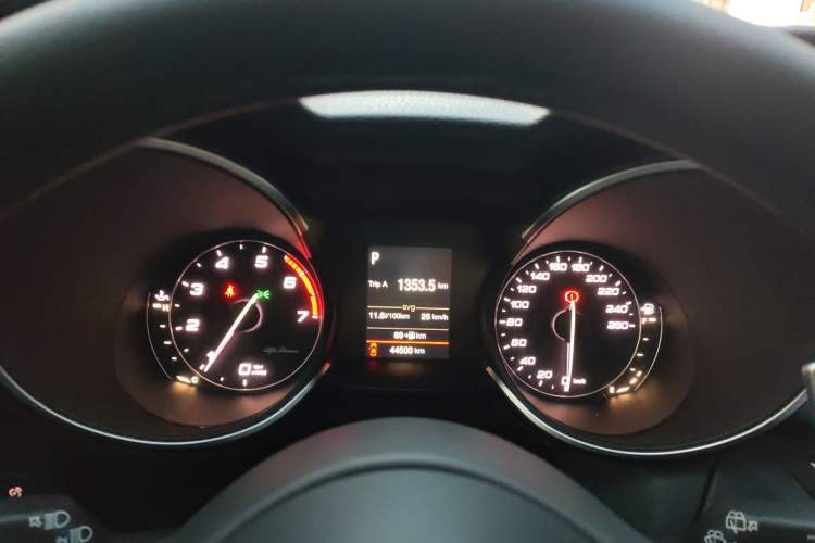 Used Alfa Romeo Stelvio 2017 2.0T 200HP Elite Edition
