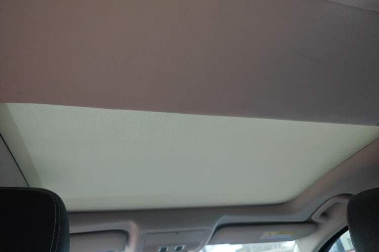 Used Jaguar XE 2015 2.0T 200 PS R-Sport