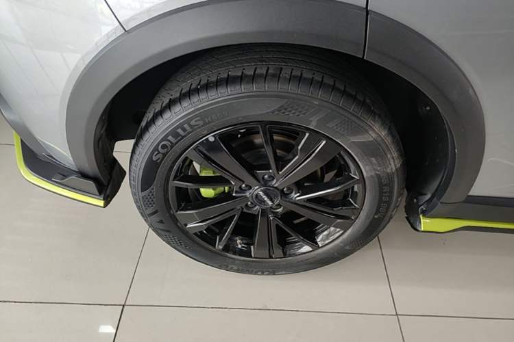 Used Haval LHERY 2021 High-Performance Version 1.5T Golden Rabbit Right Rear Wheel Hub