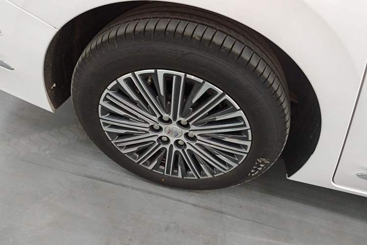 Used Buick GL8 New Energy 2024 Lu Zun Luxury Edition 7-Seater