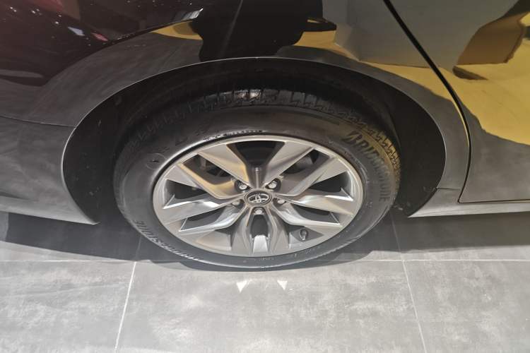 Used Toyota Avalon 2019 2.0L Luxury Edition China VI Standard