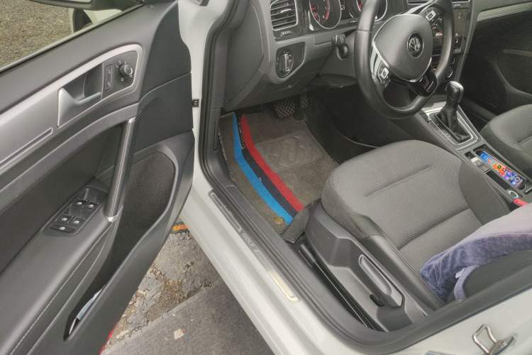 Used Volkswagen Golf 2020 280TSI DSG Comfort Version
