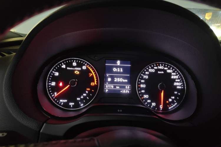Used Audi A3 2020 Limousine 35 TFSI Fashion Edition China VI Emission Standard Instrument Cluster