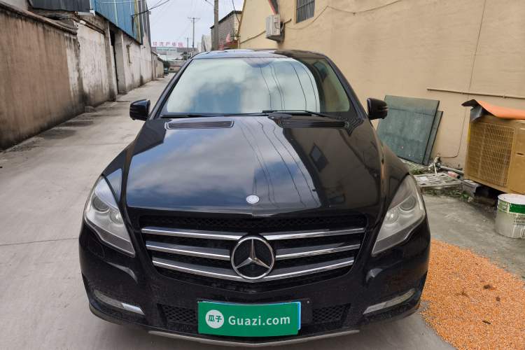 Used Mercedes-Benz R-Class 2010 R 350 L 4MATIC
