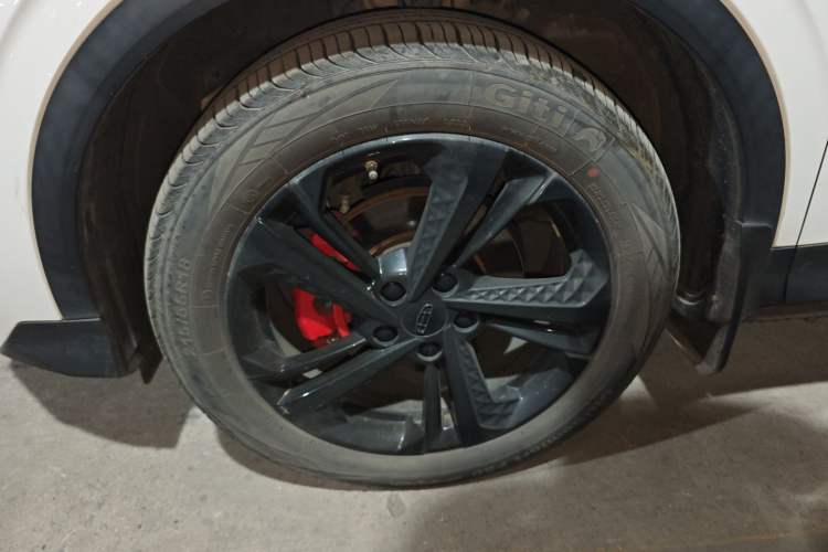 Used Geely Auto Coolray 2022 Bin Yue COOL 1.5TD DCT Hot Engine Edition Left Front Wheel Hub