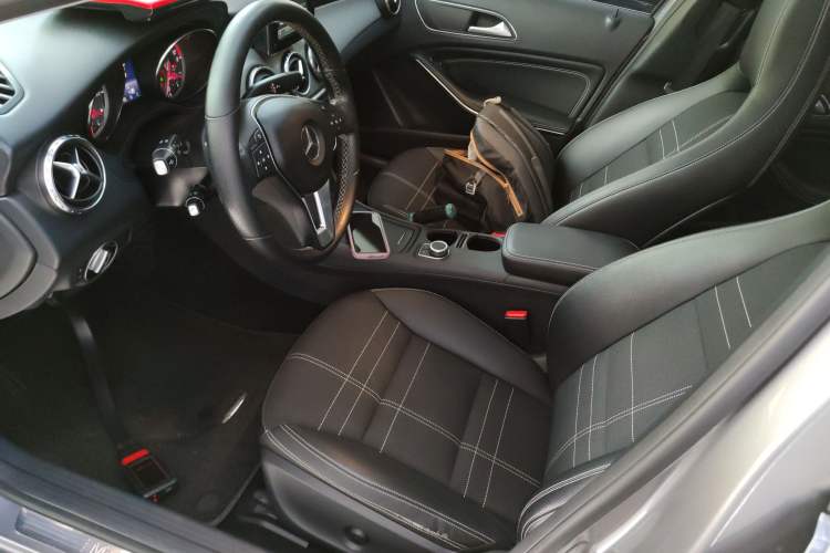 Used Mercedes-Benz GLA 2015 GLA 200
