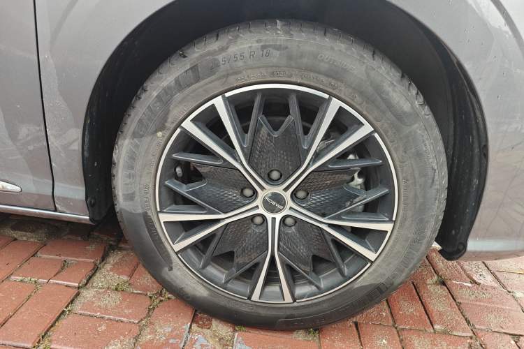 Used Roewe iMAX8 2023 400TGI Comfort Edition