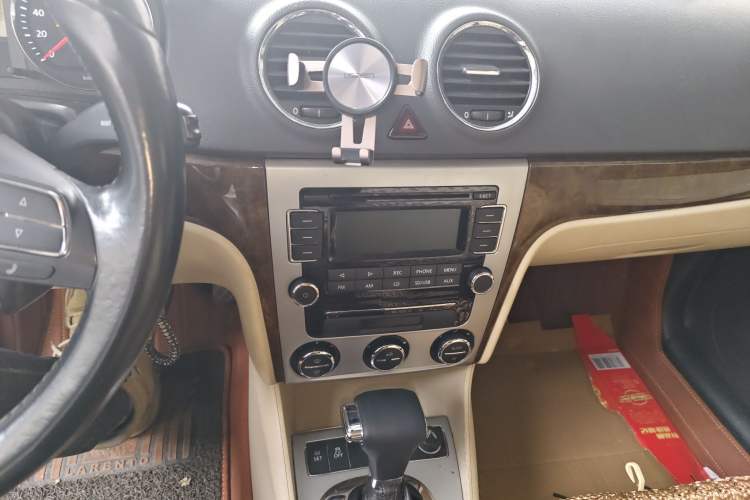 Used Volkswagen Lavida 2011 1.6L Automatic Pinxuan Edition
