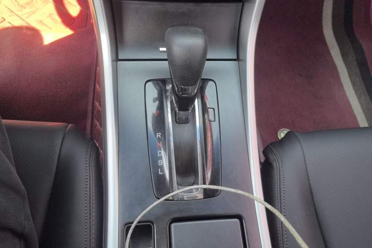 Used Honda Accord 2014 2.0L LX Comfort Edition Gear Lever